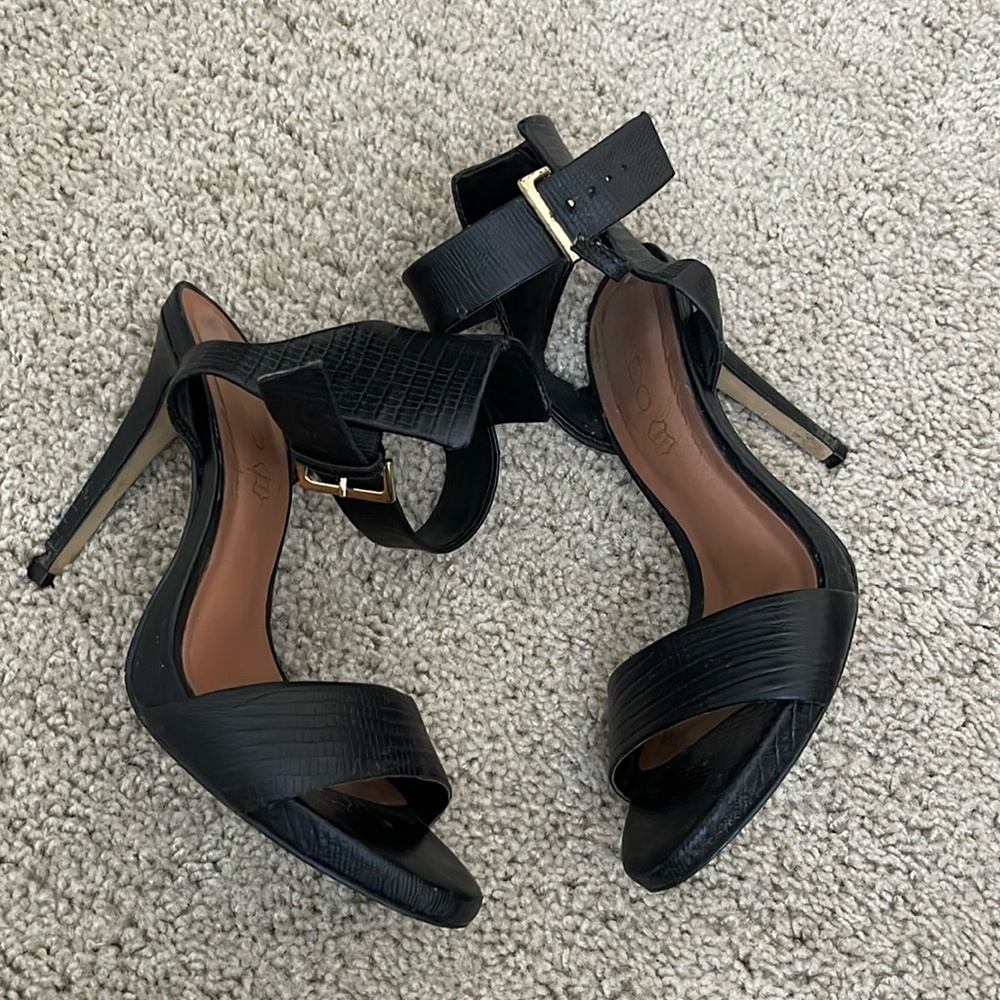 Aldo black heels